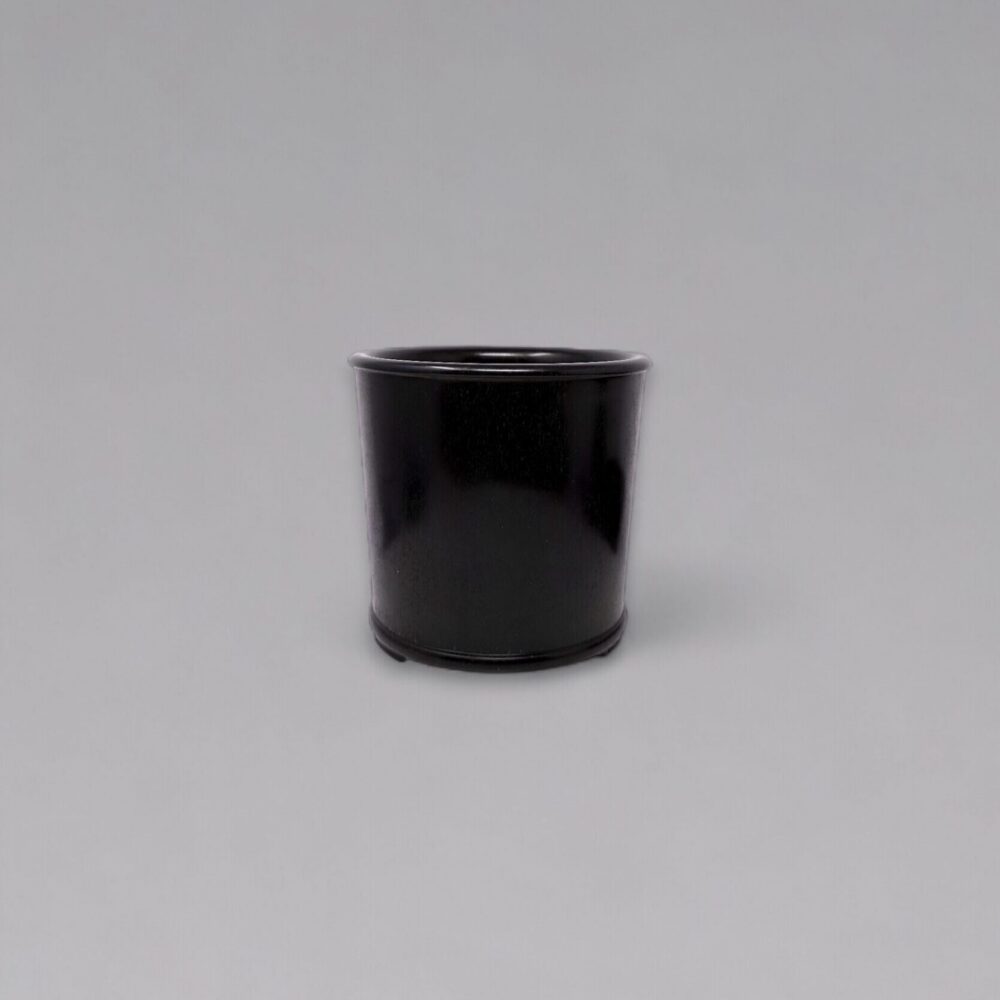 A zitan brush pot ‘bitong’ (Qing Dynasty, 18th century)