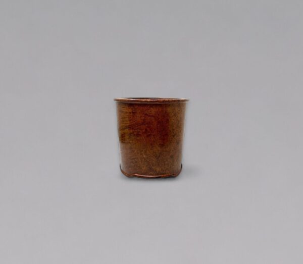 A rosewood brush pot ‘bitong’ (Qing dynasty)