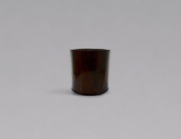 A huanghuali brush pot ‘bitong’ (Qing Dynasty, 17th–18th century)