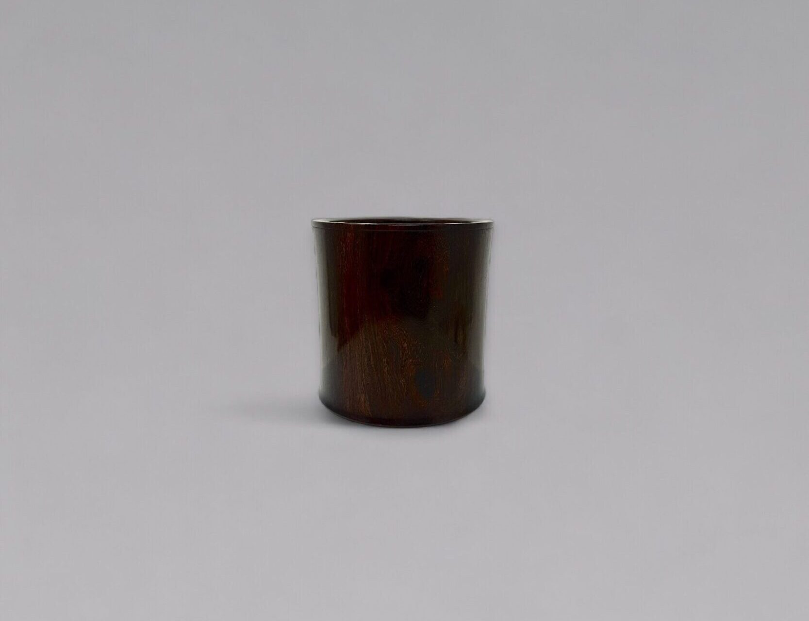 A huanghuali brush pot ‘bitong’ (Qing Dynasty, 17th–18th century)