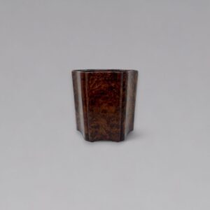 A hexagonal burlwood brush pot ‘bitong’ (Qing dynasty)