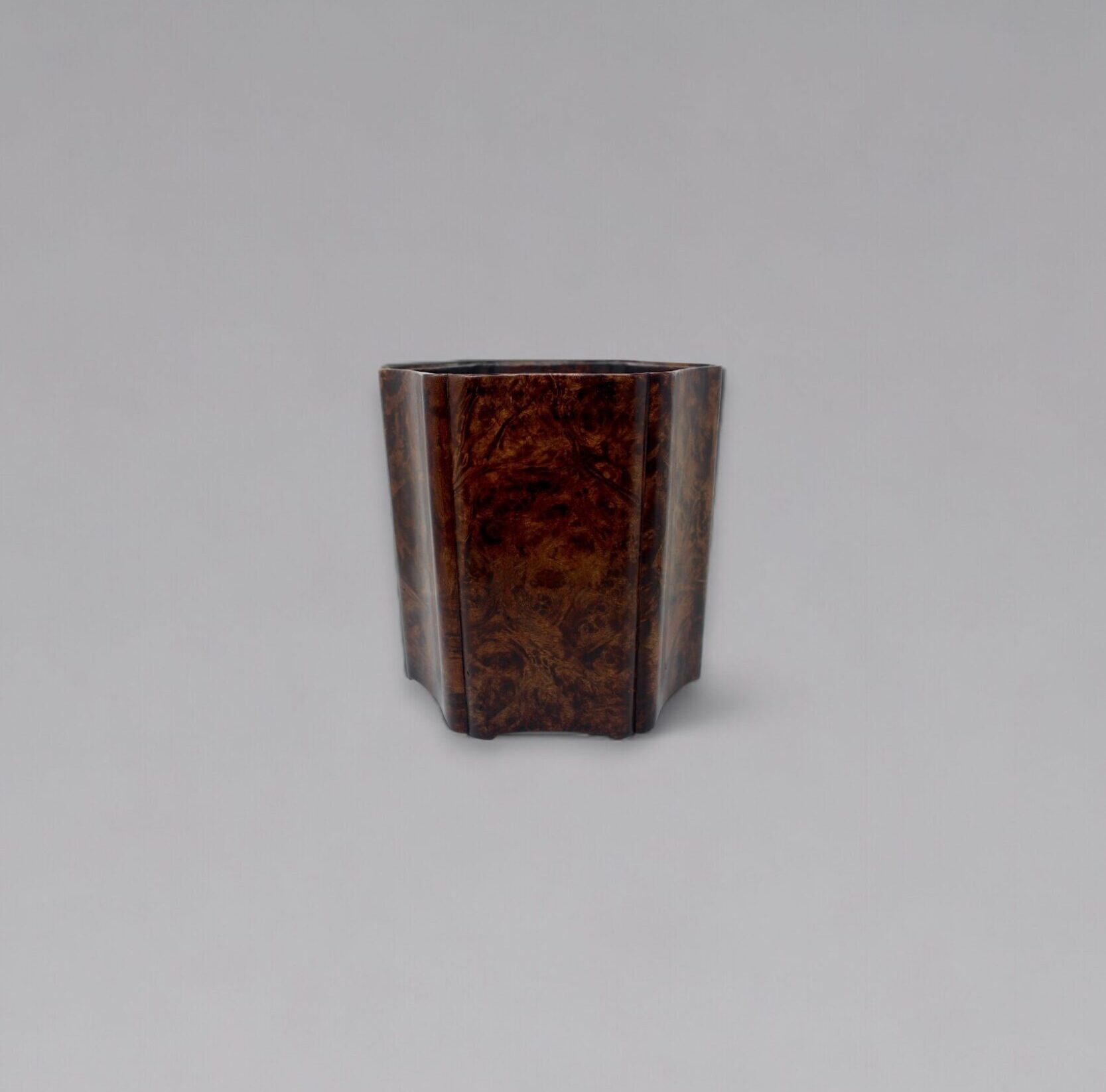 A hexagonal burlwood brush pot ‘bitong’ (Qing dynasty)