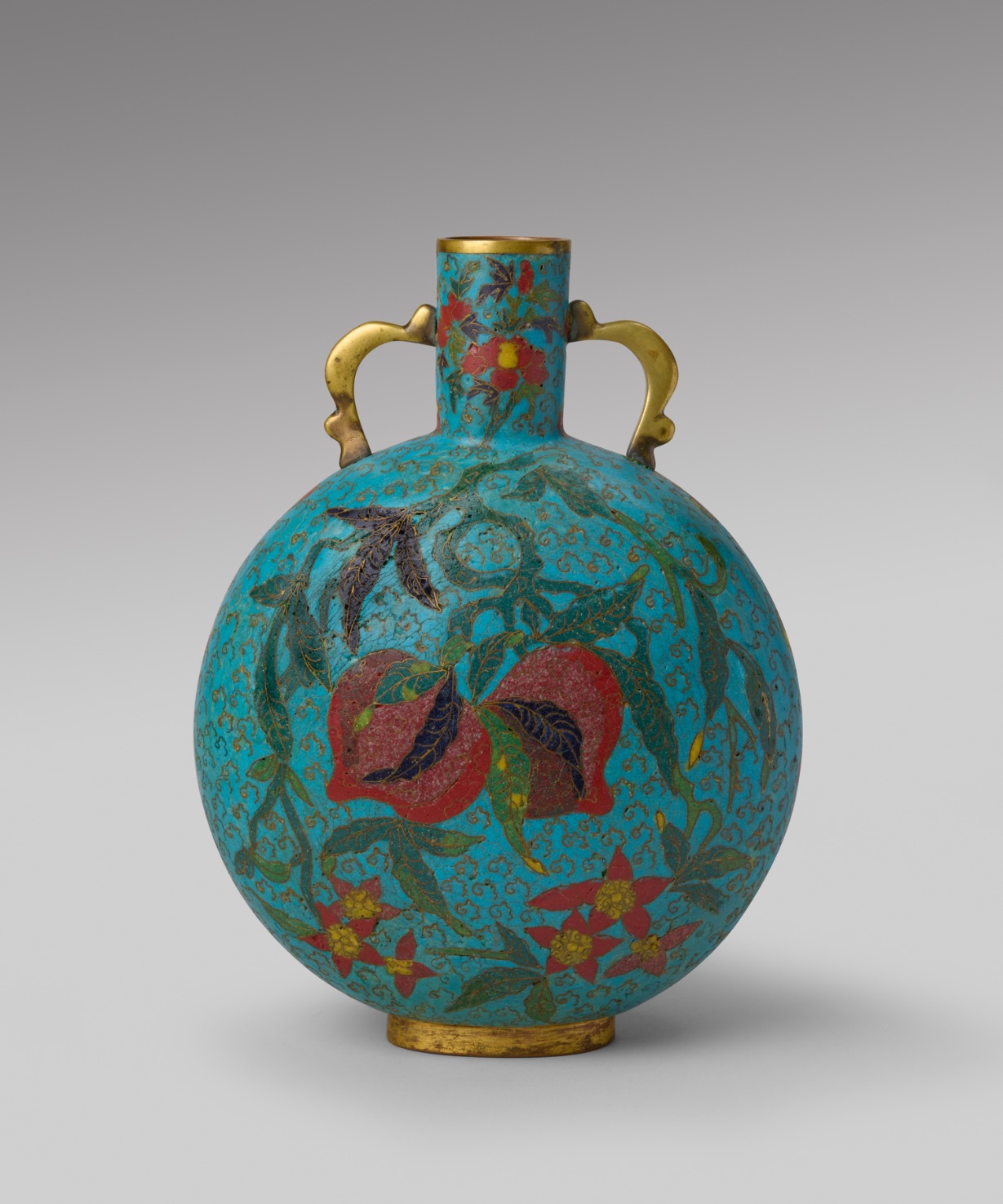 A cloisonné enamel ‘peaches and pomegranate’ moonflask ‘baoyueping’
