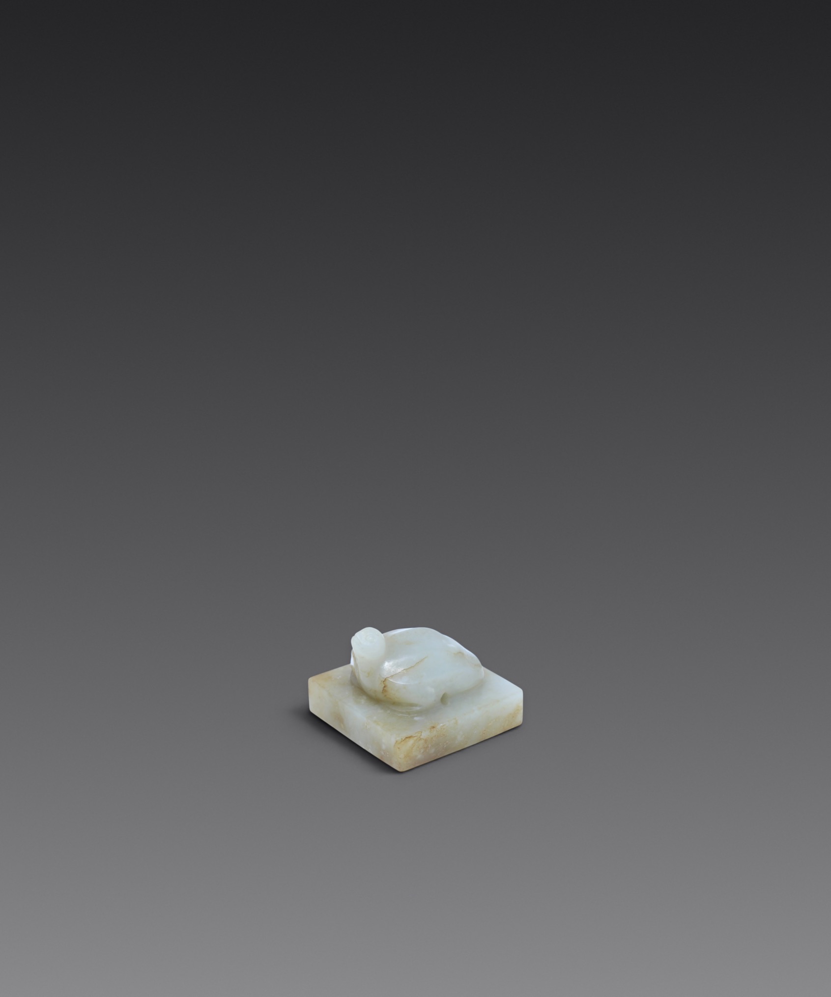 A white and russet jade turtle seal (Song dynasty, 960–1279)