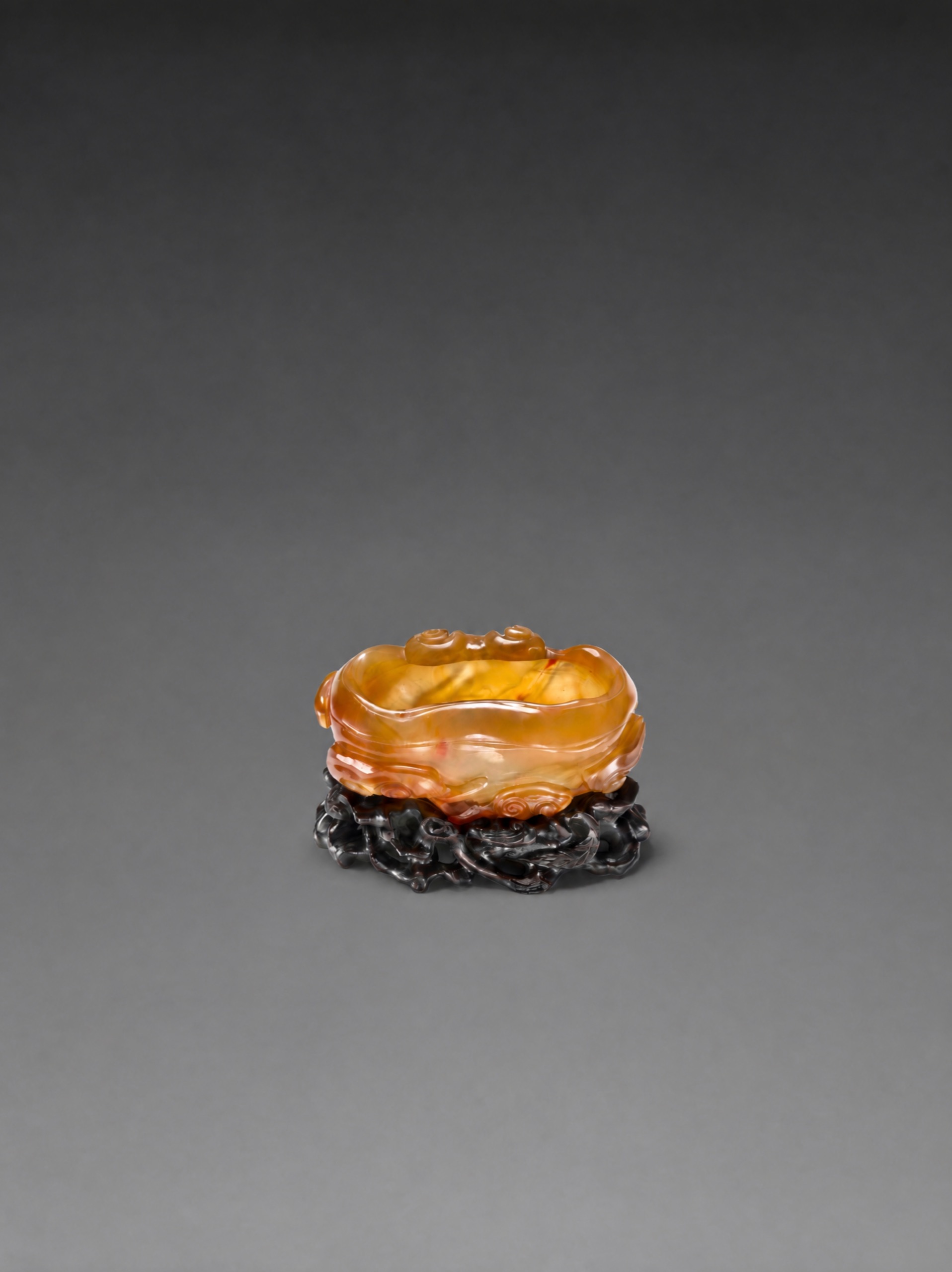 An agate ‘lingzhi’ waterpot
